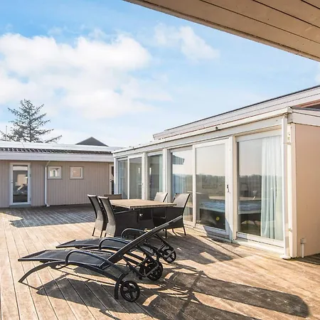 Дом отдыха Luxury Seaside Retreat - By Traum
