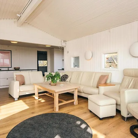 Дом отдыха Luxury Seaside Retreat - By Traum *